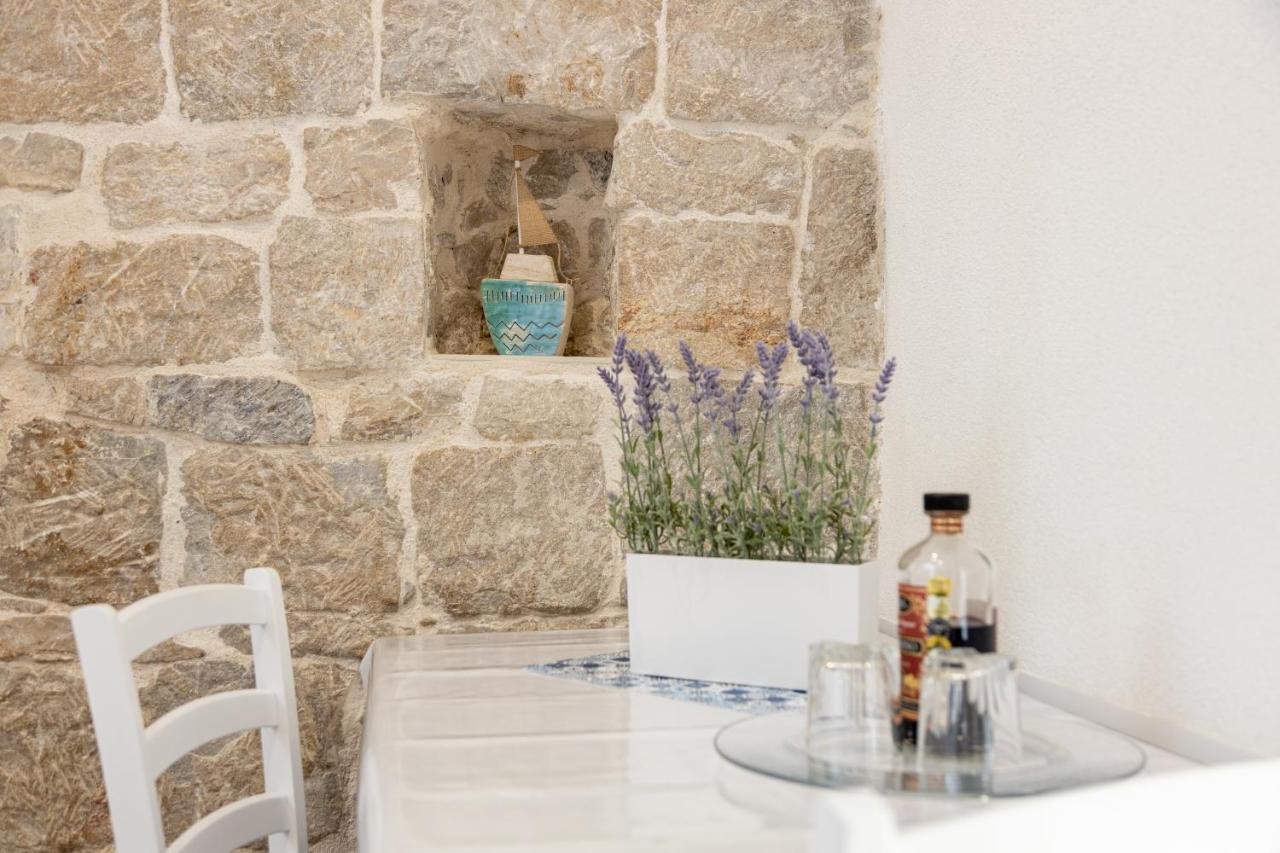 Aparrtment Terra- Combine Beach&Old Town Split Exterior foto