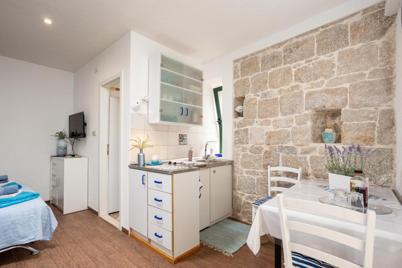 Aparrtment Terra- Combine Beach&Old Town Split Exterior foto